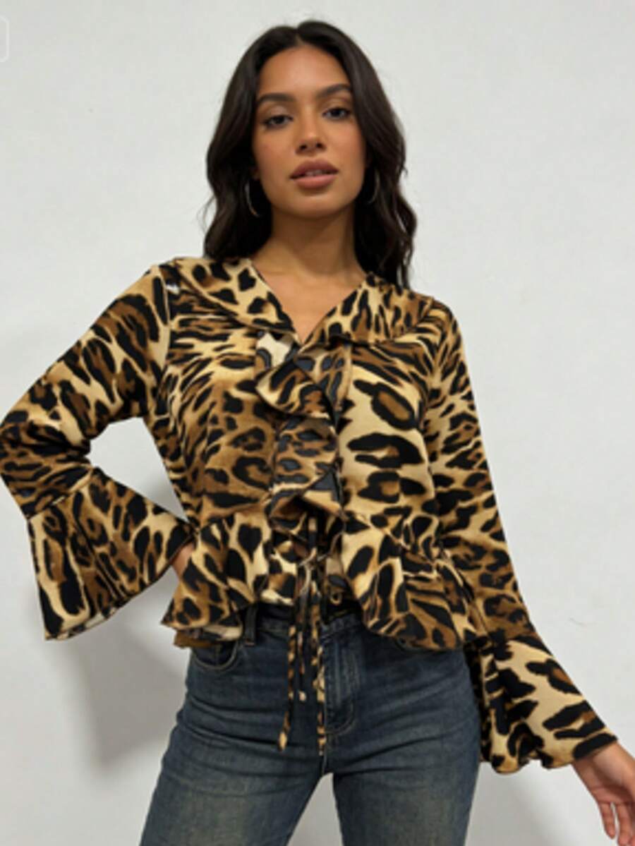 Chiffon Peak And Bell Sleeve Blouse - Marrón y negro - Ver 1