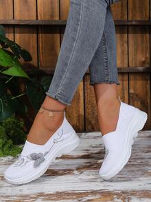 传统中式刺绣针织网布套脚鞋，软底休闲乐福鞋，中老年人透气运动鞋 - 白色 - 查看 5