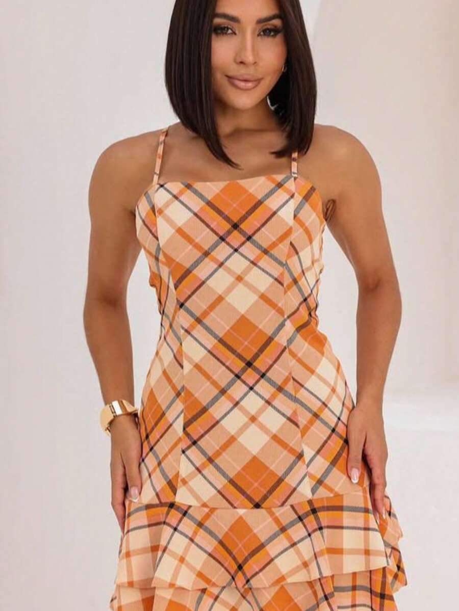 Vestido Xadrez Feminino Curto com Bojo Alcinha Rodado Babado Festa Junina São João Look Julina Moda Feminina  Festa  Casual    Em camadas    Férias