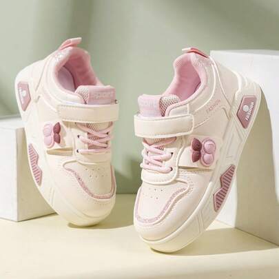 2026 Nuevos tenis de cuero para niñas en primavera, zapatillas casuales pequeñas y blancas, suaves, transpirables, antideslizantes y duraderas, zapatos de moda lindos para niñas para correr al aire libre, uso casual y fiestas