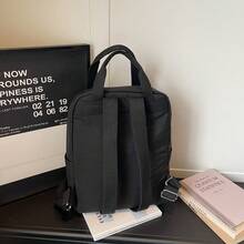 这款尼龙面料的休闲手提包时尚百搭，容量大。适合通勤、上学等场合，男女皆宜。 - 黑色 - 查看 3