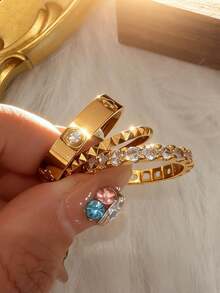 Nhẫn vuông vàng 14K đính 3 và 8 viên kim cương kiểu pave mới năm 2026, thời trang và sáng tạo, thép không gỉ chống thấm nước, không phai màu, thích hợp để đeo hàng ngày, dự tiệc, làm quà tặng Ngày của Mẹ. - Vàng 7 - Xem 13