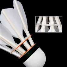 6pcs Goose Feather Shuttlecocks. Unlike Regular Shuttlecocks, They Are Stable And Durable With Outstanding Visual Effects, Suitable For Indoor And Outdoor Windy Environments. They Fly At High Speed With Excellent Feel, Making Them Great For Family Entertainment, Students, Badminton Enthusiasts, And Competitive Training. - White - View 2