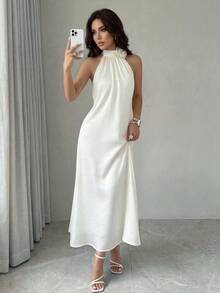 Elegant White Satin Midi Slip Dress - Floral Neckline Detail, Flowing, High Neck Spaghetti Strap - Cocktail Parties, Wedding Guests, And Summer Gatherings - Feminine, Refined, Gracefully Elegant - 白色 - 查看 2
