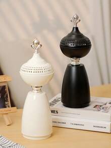 A Simple And Exquisite Wrought Iron Incense Burner With A Height Of 32cm. This Incense Burner Is Particularly Suitable For Festival And Is Also Used For Home Decoration, Bedrooms, Living Rooms (As A Central Decoration), Offices, Yoga Venues, Gatherings, And Temple Decoration, Creating An Elegant Atmosphere. It Is An Ideal Product For Home Decoration And Daily Use. - Large Incense Burner With Vase - View 3
