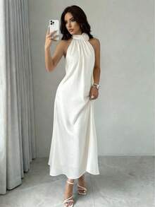 Elegant White Satin Midi Slip Dress - Floral Neckline Detail, Flowing, High Neck Spaghetti Strap - Cocktail Parties, Wedding Guests, And Summer Gatherings - Feminine, Refined, Gracefully Elegant - 白色 - 查看 8