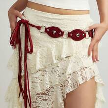 A Women's Belt With Heart-Shaped Rivets In Burgundy, Black, And Brown, Featuring Oval Pieces And Tassel Straps. Suitable For Pairing With Pants, Jeans, Or Dresses For Daily Outings, Parties, Music Festivals, And Sports - 紅色 - 查看 10