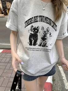 女款圓領寬鬆休閒T恤，可愛貓咪字母印花，適合春夏穿著 - 淺花灰 - 查看 3