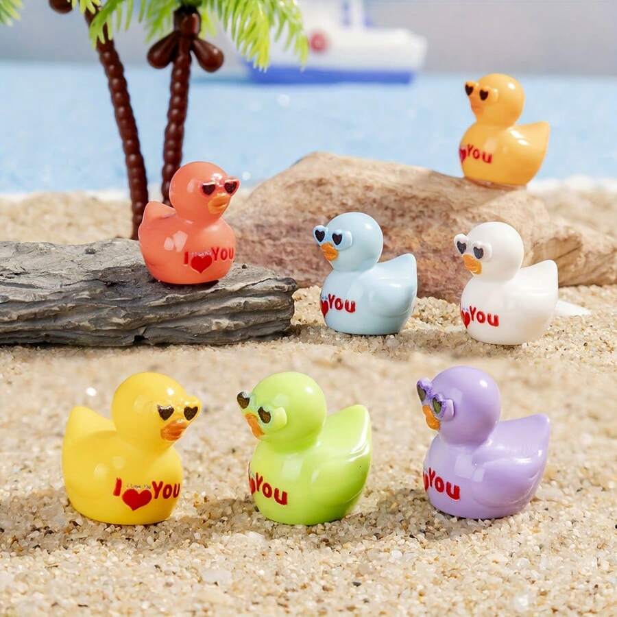 30 pièces de figurines de canard LOVE de couleur et de style aléatoires, un excellent choix pour la décoration d'ambiance, convient pour la voiture, le bureau, Pâques, Halloween, la fête des mères, les cadeaux pour les amis, petites statues décoratives - Multicolore - Voir 1