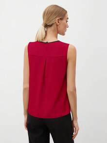 MARILYN MONNA New Elegant And Romantic Women's Blouse With A Chic Urban Style. Versatile For Office Wear, Suitable For Wedding Guests, Parties, Concerts, Brunch, Airport, And Everyday Fashion. Black Off-Shoulder Blouse. - 紅色 - 查看 2
