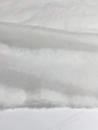1粒水洗棉纤维填充物，高弹棉絮，适用于服装、床上用品、玩偶、靠垫、家纺。涤纶仿丝棉，可用于制作雪花装饰。