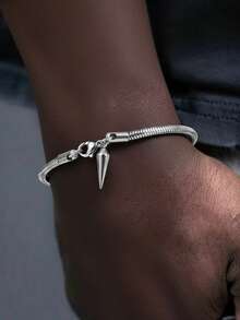 1条不锈钢男士手链，蛇骨链配尖刺吊坠，尖刺元素，酷炫朋克风格，适合日常佩戴和街头时尚 - 手鍊 - 查看 3