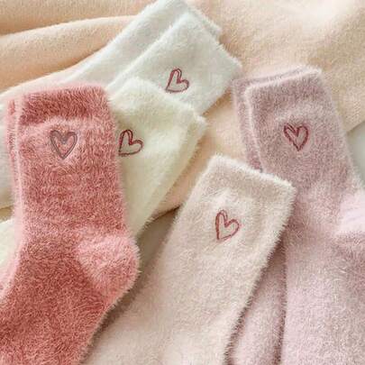 5 Pairs Heart Pattern Plush Women's Boat Socks, Warm Heart Socks, Super Thick Soft And Comfortable, Suitable For Autumn/Winter, Ideal Gift