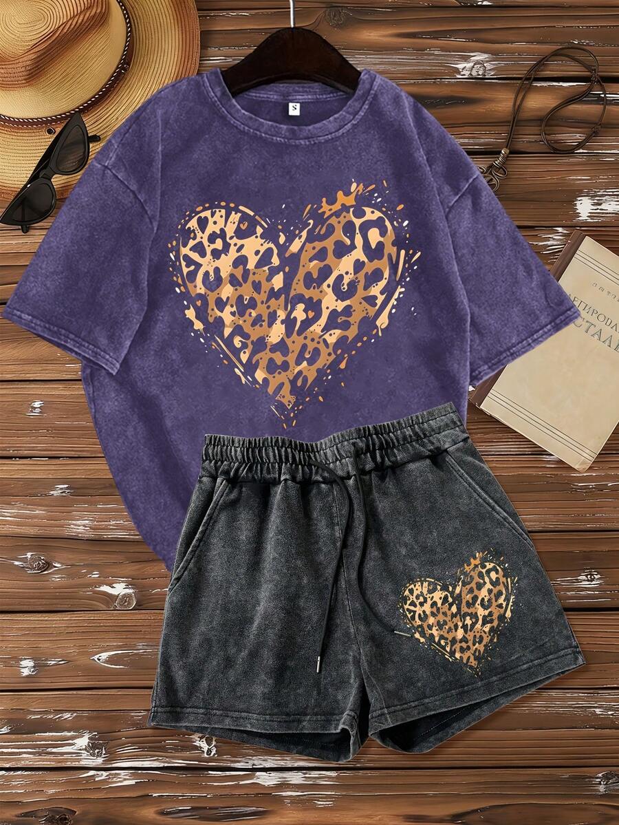 Soft & Comfy Casual Fashion Ensemble For Women Featuring A 'Leopard Print Heart' Design On A T-Shirt And Shorts, Perfect For Street Wear, Weekend Outings, And Those Who Appreciate A Stylish Vintage Appearance With Distressed Materials Free People Inspired Clothes Summer Tops - 混合色 2 - 查看 1