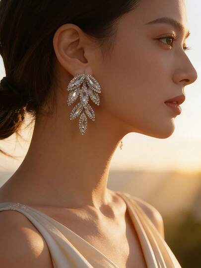 Bông tai hình lá pha lê, bông tai mặt dây chuyền hình giọt nước lấp lánh đính đá quý, thích hợp cho đám cưới và lễ tốt nghiệp, trang sức trang trọng thanh lịch dành cho phái nữ, mùa hè.