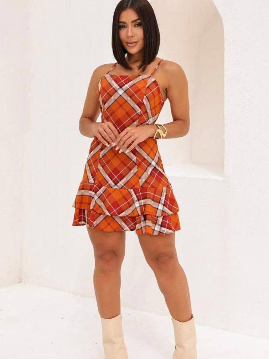 Women's Short Plaid Dress With Padded Cups, Spaghetti Straps, Flared Hem, Ruffled Detail, For June Festivals, Saint John's Day, July Festival Look, Boho Casual Women's Fashion, Backless / Backless, Vacation - 亮橙色 - 查看 1