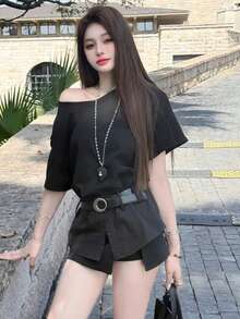 A Pure And Charming Slim-Fit Dress For Slightly Curvier Girls. A New Summer Design, A Short-Sleeved T-Shirt Dress With A Drawstring. - Black - View 2