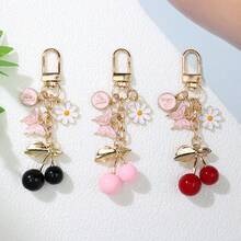 韩式蝴蝶樱桃钥匙扣吊坠,金属包包配饰,手工DIY合金饰品。送朋友的小礼物,纪念品,派对钥匙扣礼盒。 - A - 查看 3