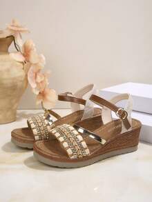 Giày sandal đế xuồng mùa hè mới, đế dày chống trơn trượt, cỡ lớn dành cho nữ, kiểu quai cài, giày đi biển. - màu nâu - Xem 7