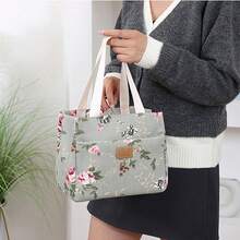 1 túi đựng cơm trưa cách nhiệt in hình, kèm túi đá cầm tay, chống thấm nước và chịu nhiệt. - Nhiều màu - Xem 9