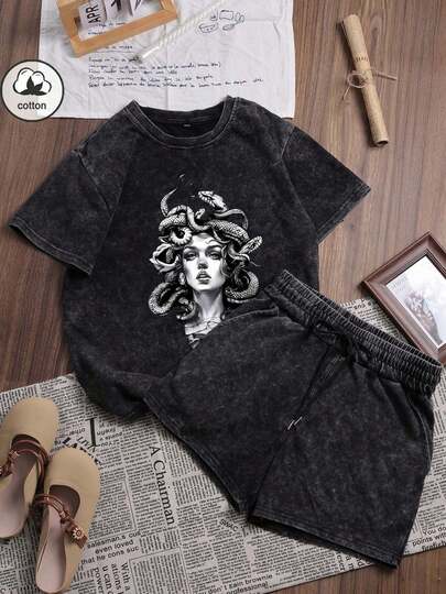 Bộ đồ nữ mùa hè in họa tiết hip-hop "Medusa" cá tính, phong cách Hàn Quốc thoải mái, retro, cơ bản, thời trang, đa năng, phù hợp cho hoạt động ngoài trời, phong cách punk cá tính, màu đen, cổ tròn, tay ngắn, đã qua xử lý, cỡ lớn, gồm áo thun và quần short.