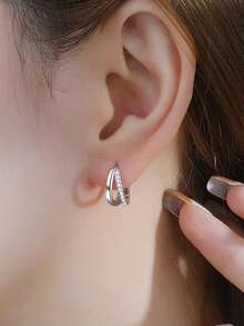 1 par de nuevos pendientes para mujer, encanto hueco de circonita minimalista y delicado con diseño de cruz cruzada - Plateado - Ver 5