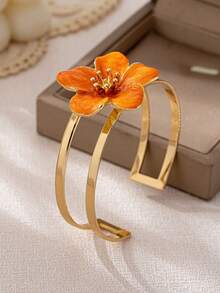 1pc Fashionable Elegant Artificial Drip Oil White, Orange, Pink & Green 5-Petal Flower Open Bangle Bracelet, Suitable For Daily And Holiday Wear, Great Gift Choice (Gift Box Not Included) - Orange - View 3