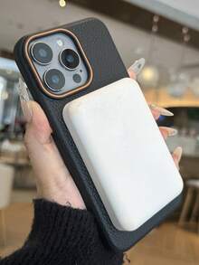 1件 相容於 Apple 18/18Pro/18promax/17/17Air/17pro/17promax/16 Pro/16 Pro Max/16 Plus/16/15 Pro Max/15 Plus/14 Pro Max/14/13 Pro Max/13/12 Pro Max/12/11 Pro/XS Max/XR/X，純色亮面皮革紋理全包覆手機殼，磁吸式，相容無線充電，防刮防震防摔全方位保護設計 - 黑色 - 查看 4