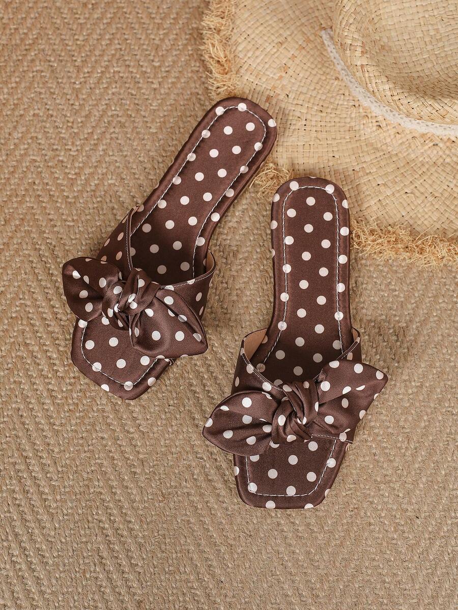 Sandal Wanita Model Baru 2026, Sandal Selop Wanita Gaya Retro Minimalis dengan Ujung Persegi - Coklat - View 1