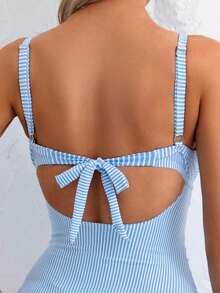 Mono de baño para mujer con rayas azules y blancas, diseño de cruzado y corte en la cintura, ajustado y favorecedor, ideal para playa, piscina y vacaciones de verano - Agua verde azul - Ver 10