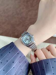 1pc New Arrival Women's Minimalist Casual Elegant European & Middle Eastern Style Bracelet Watch, Retro Gold Color - Silver - View 6