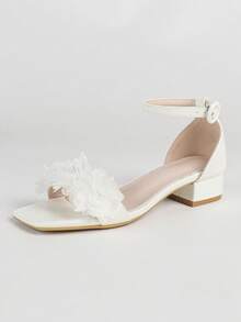 Women's White Floral Applique Block Heel Sandals, Square Toe Ankle Strap Low Heel Bridal Wedding Shoes - White - View 6