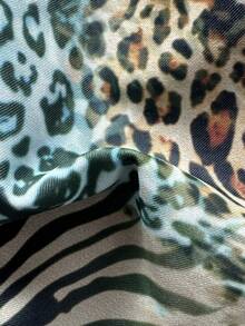 Bikini de 2 piezas con estampado de leopardo vintage sexy para mujeres en vacaciones 2025 - Azul - Ver 6