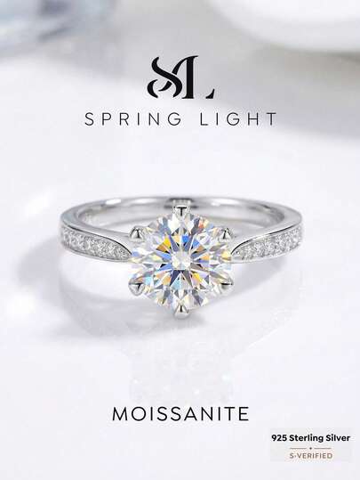 1 chiếc nhẫn bùa may mắn đính đá Moissanite 1 carat, 6 chấu, bạc S925, thích hợp làm quà tặng đính hôn, quà kỷ niệm cho vợ/bạn gái, và trang sức cưới.
