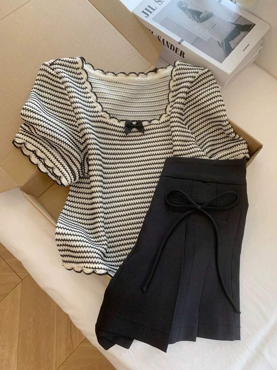 Amore 女款夏季極簡性感風黑白條紋蝴蝶結針織上衣與高腰迷你裙套裝,法式甜美風兩件套,適合日常出遊、約會、下午茶、校園穿搭、輕派對、夏季旅行、度假穿搭、出遊穿搭,女款休閒套裝 - 黑與白 - 查看 1