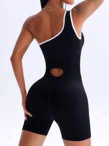 Bộ áo liền quần tập yoga một mảnh hở vai, cạp cao, nâng mông dành cho nữ. - màu đen - Xem 3
