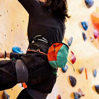 1个攀岩镁粉袋，通用镁粉收纳腰包，带可调节腰带和抽绳，大容量多用途袋，适用于攀岩、健身房和日常使用