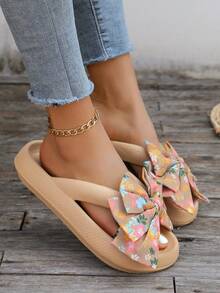 New Summer Women's Slip-On Sandals, Featuring Small Floral Bows And Soft Sole. Comfortable, Casual, Silent EVA Material Flip-Flops. Suitable For Beach, Seaside, Vacation And Travel. Can Be Worn Indoors And Outdoors. Available In Large Size. - 卡其(小碎花) - 查看 4