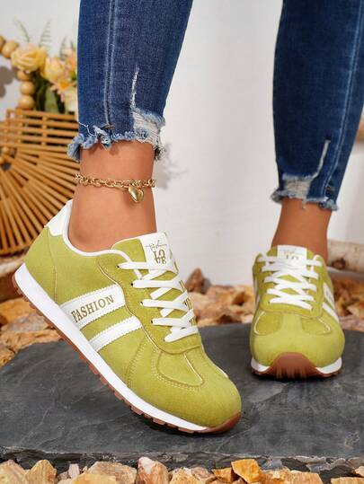 Giày thể thao retro bán chạy nhất của Đức! Giày sneaker casual kiểu patchwork nhiều màu sắc, đế mềm chống trơn trượt, buộc dây cổ thấp, giày bệt đa năng đi làm hàng ngày, giày đường phố unisex cho cả nam và nữ.