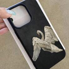 1pc TPU Material Black Background Swan Wing Pattern Phone Case Suitable For IPhone 17 Pro Max/17/16 Pro Max/15/13/12/11, S20 FE/A15/S24/A55, Note 11/Note 12/Note 13 Pro, Full Coverage Anti-Drop Soft Protective Cover - Black - View 4
