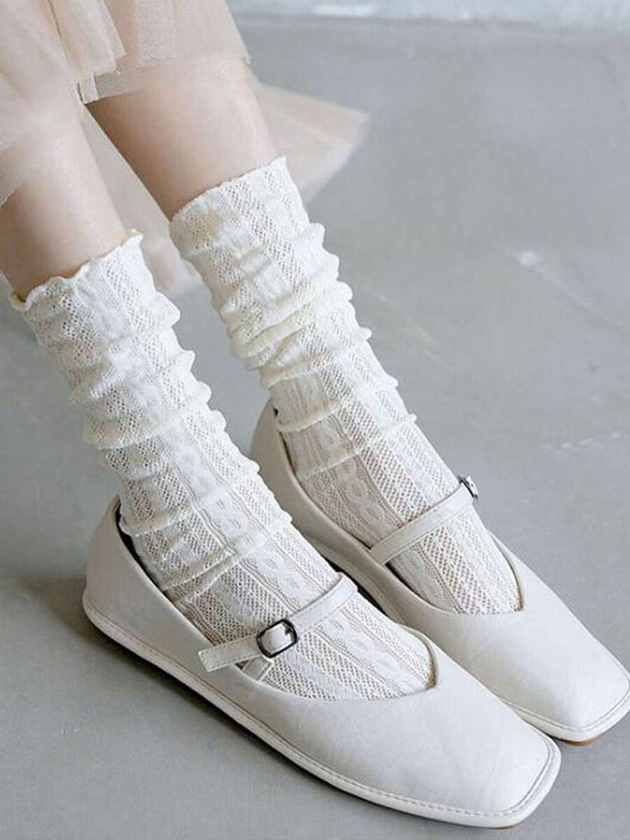 1 đôi tất nữ màu trắng lưới kiểu Nhật mỏng nhẹ, dáng rộng đến giữa bắp chân, thích hợp mặc hàng ngày, dự tiệc hoặc đi club. - Nhiều màu - Xem 1