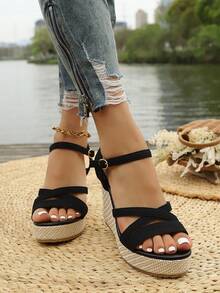 Giày sandal nữ mùa hè mới, thoải mái và thời trang, đa năng, kiểu sandal quai ngang mắt cá chân, phong cách nghỉ dưỡng biển, phù hợp để mang lâu, toát lên vẻ thanh lịch, sandal đế xuồng, sandal đế xuồng dày đa chức năng, giúp tăng chiều cao và làm thon gọn chân. - màu đen - Xem 4