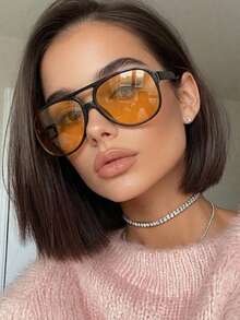 Glossy Black Deep Orange Slices