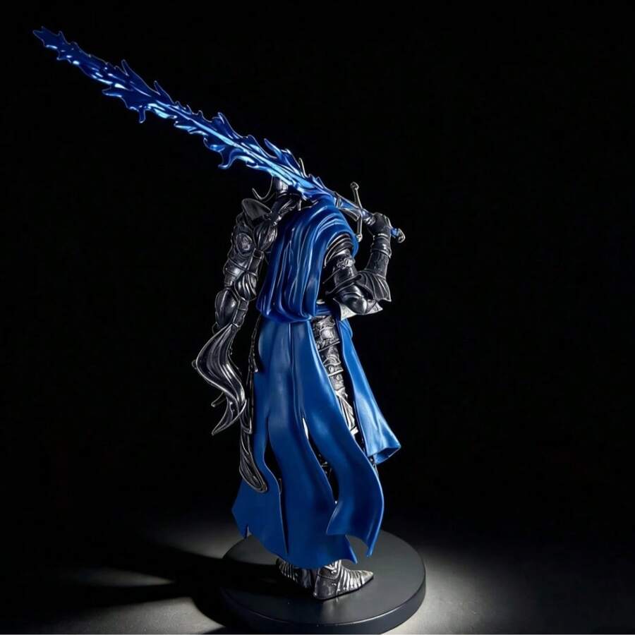 Elden Ring Dual Crescent Knight Action Figure, Metal Armor + Flowing Blue Cape, Game Scene Reproduction Model, Exquisite Face Sculpting And Detailed Depiction, Great Decorative Gift - Multicolor - View 1