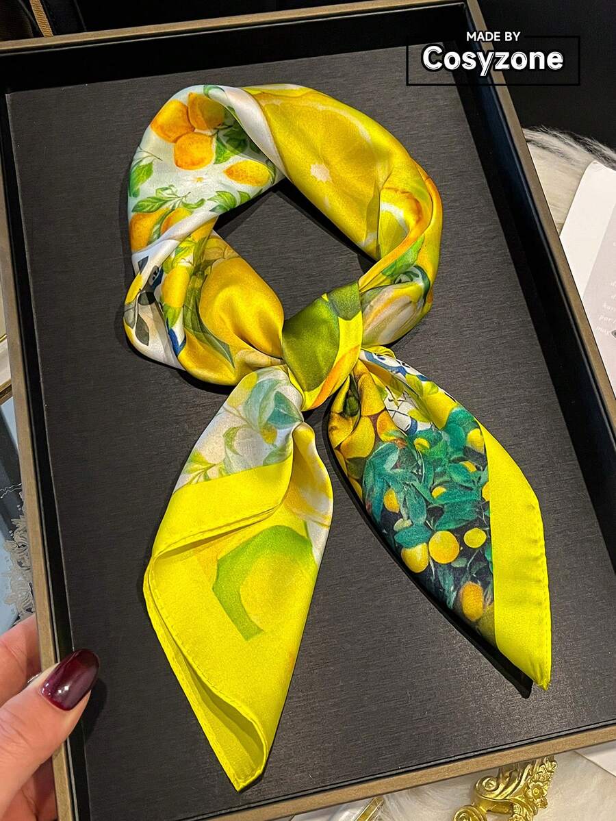 1条优雅柠檬印花仿丝方巾,尺寸27.6英寸,女士春夏必备单品,时尚百搭,可作发圈、腰带、领巾、发饰、沙滩巾等。 - 黃色 - 查看 1