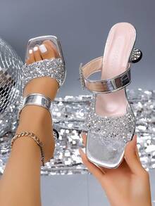 Sandalias de tacón cuadrado con rhinestones para mujer, pantuflas de una sola pieza con tira de metal, adecuadas para fiestas y banquetes - Plateado - Ver 2