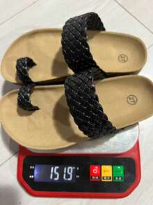 1双儿童男女童时尚编织趾环拖鞋，简约复古软木底设计儿童平底凉鞋，适合3-14岁儿童，室内外休闲夏季沙滩度假皆宜，纯色编织趾环凉鞋 - 黑色 - 查看 6