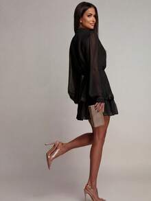 Vestido corto de verano de unicolor, elegante, con volantes en el bajo, para uso casual, citas o vacaciones - Negro - Ver 3