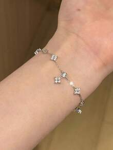 1 chiếc vòng tay hình cỏ bốn lá và ngôi sao đính đá Zirconia thời trang và thanh lịch, phù hợp cho phụ nữ đeo hàng ngày. - Nhiều màu - Xem 3