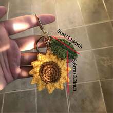 1個手工鉤編鈴蘭鑰匙圈附珍珠鍊，波希米亞風包包吊飾，背包或手提包裝飾吊墜，獨特生日禮物或派對小禮，22cm (8.66in) 長，柔和色調花卉設計，鉤編花朵 - 黃色 - 查看 9